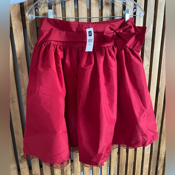 🧚🏻‍♂️ NWT GAP girls skirt 🧚🏻‍♂️ - Picture 1 of 7